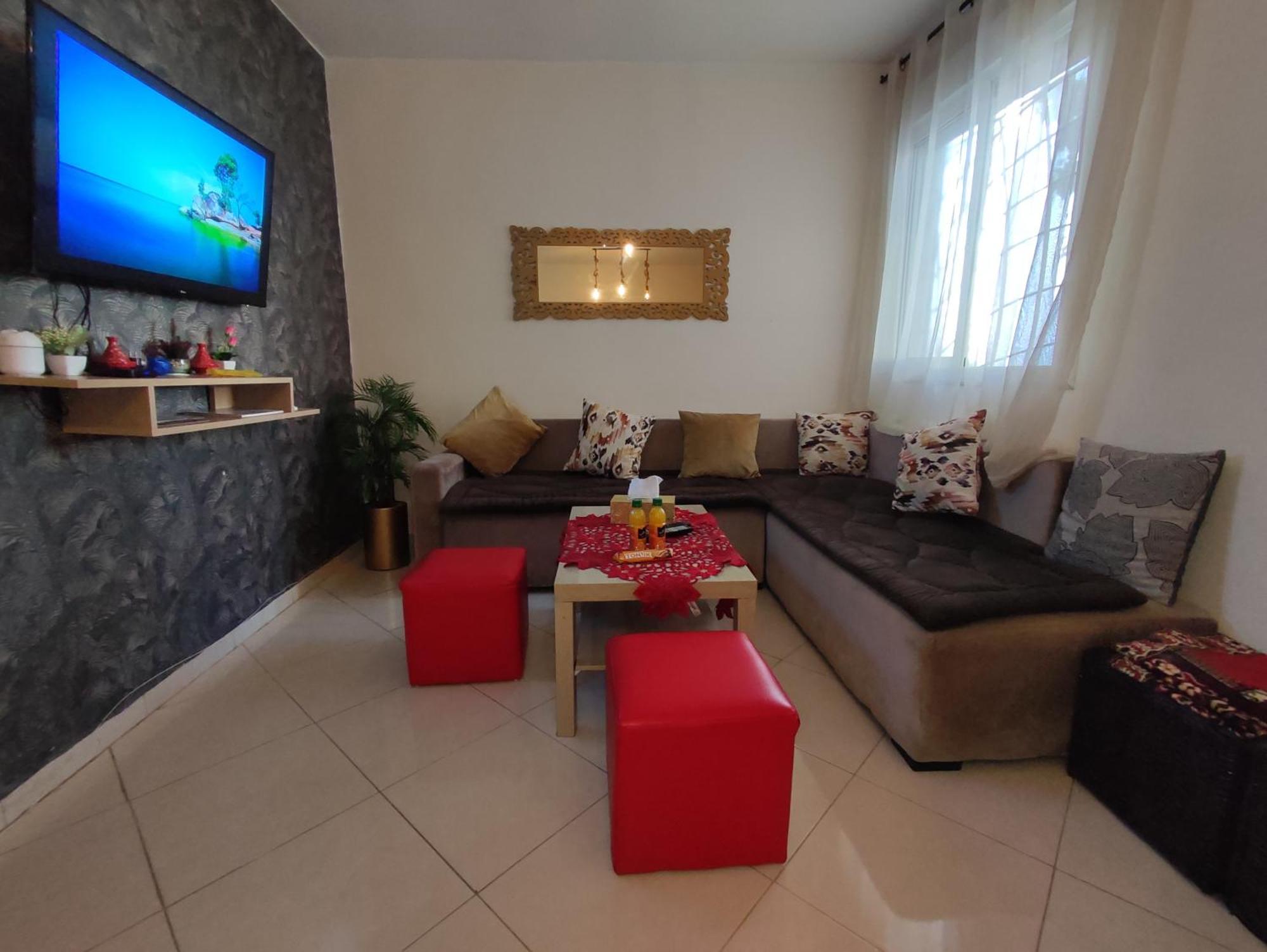 Beautiful Ground-Floor Apartment With Portable Air Conditioning, Parking, And Free Wi-Fi 카사블랑카 외부 사진